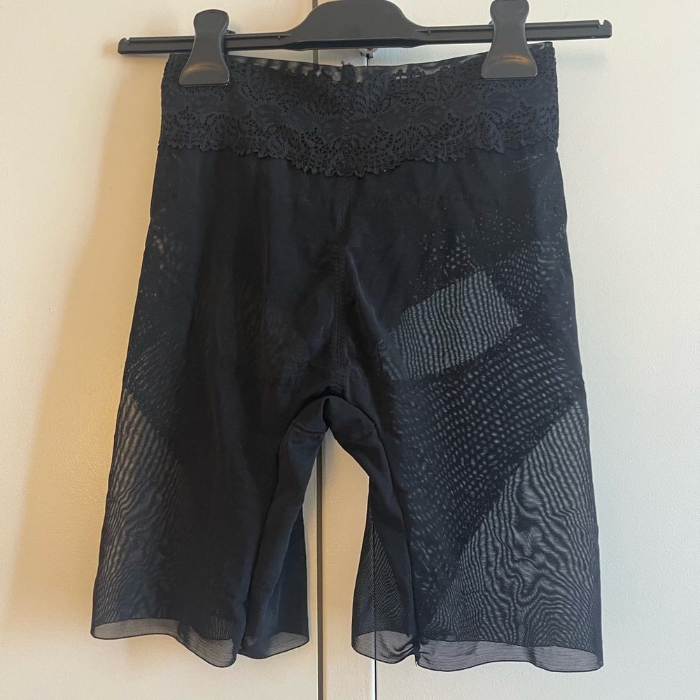 Bradelis Spanx Shorts Shapewear size Medium
